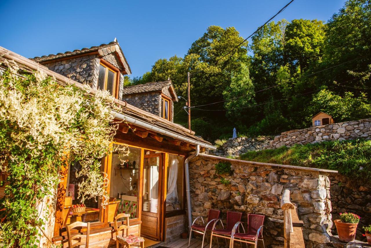 The Dragon Barn - Grenier Ascou Exterior foto